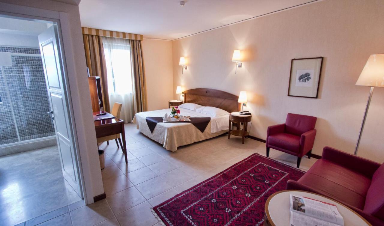 Hotel Grand
