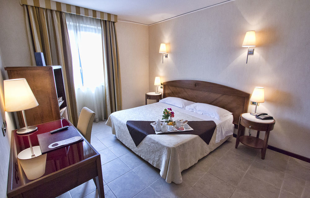 Grand 4* Paestum