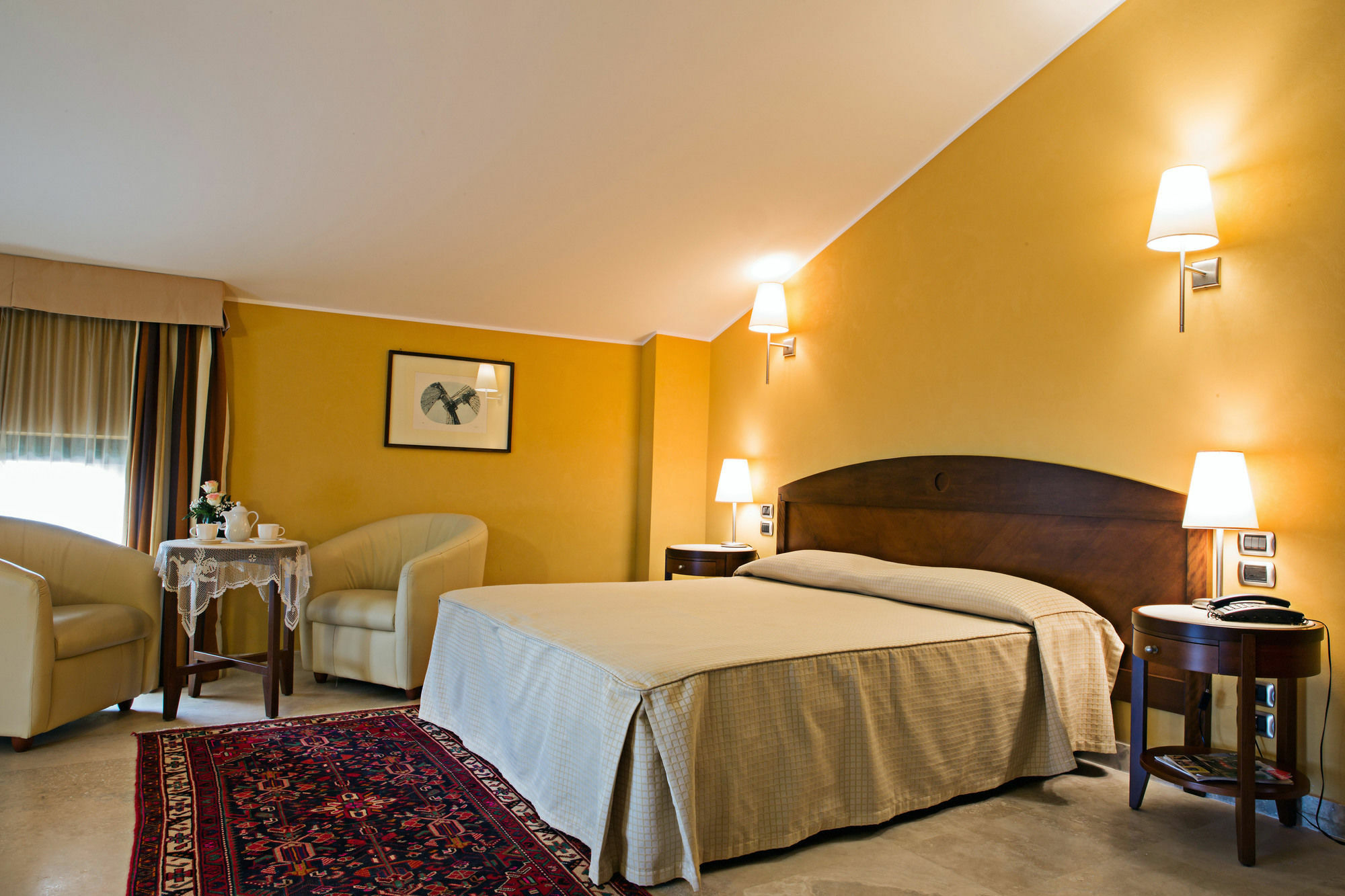 Hotel Grand 4*