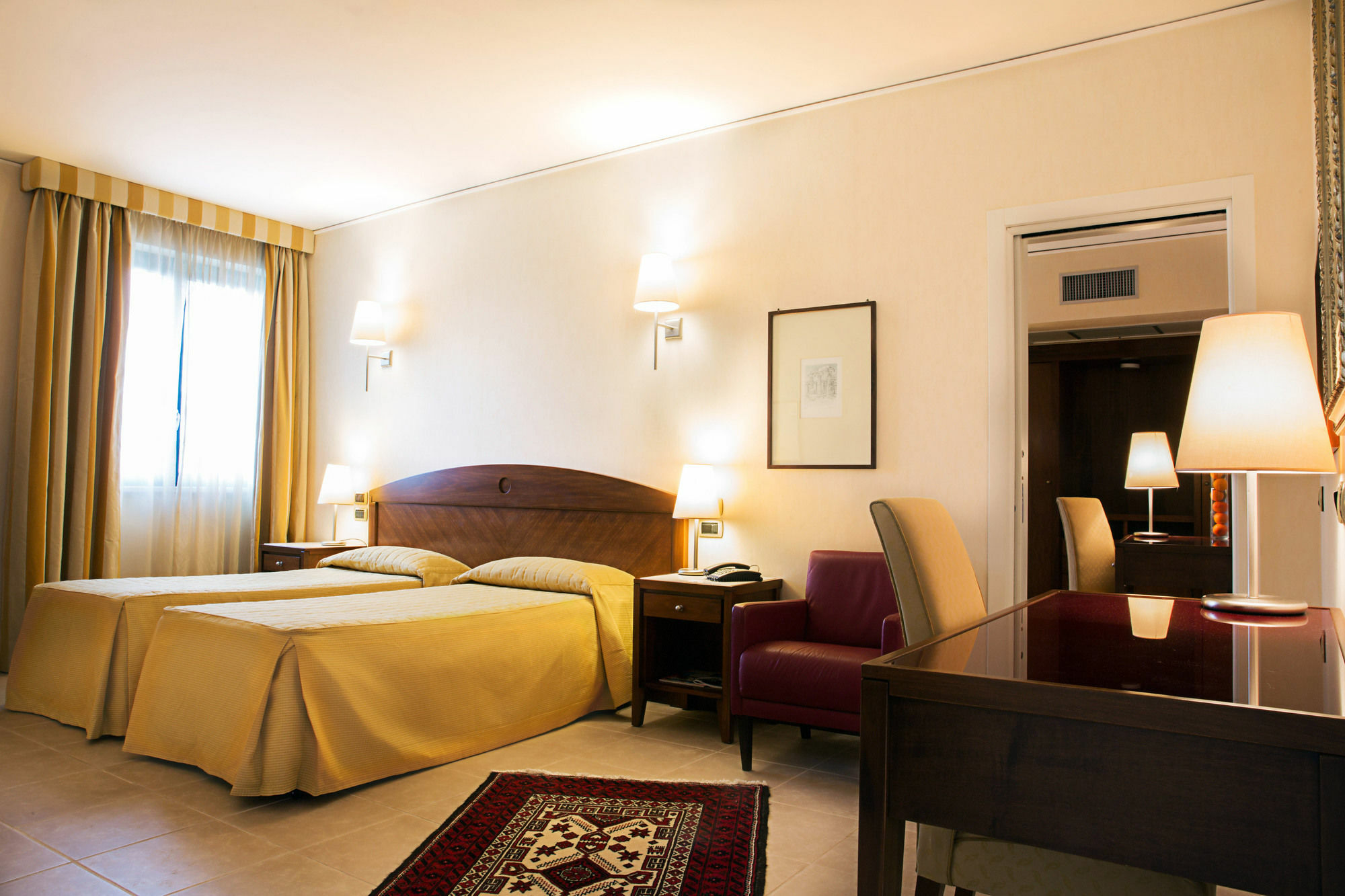 Grand Hotel 4*